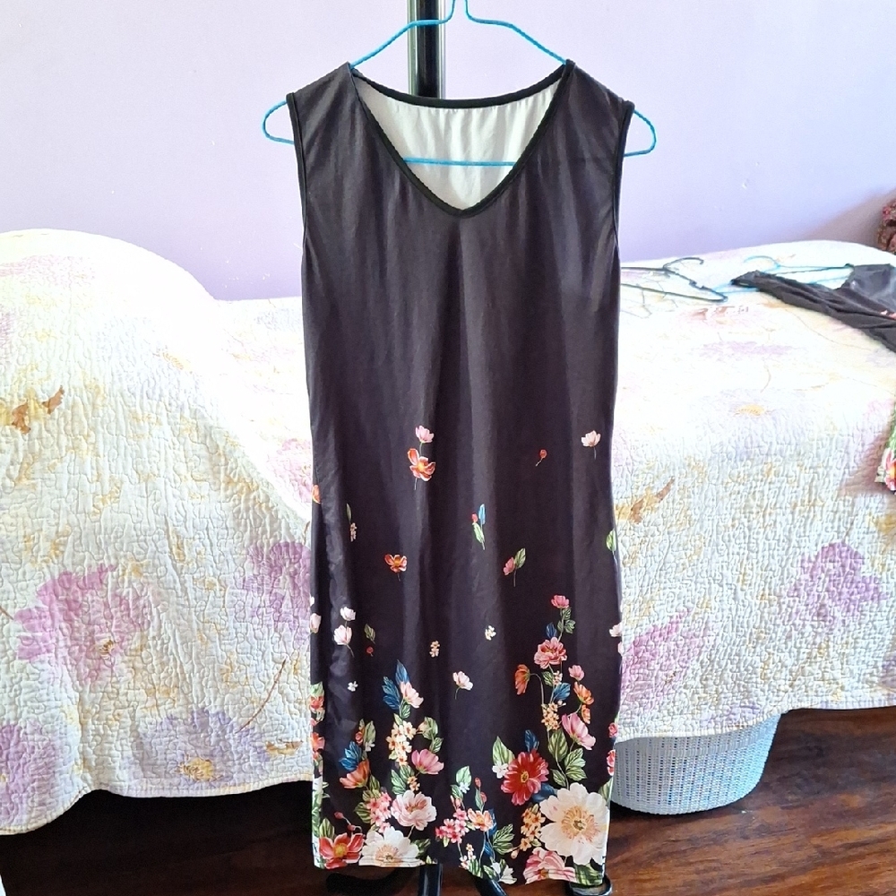 Orange and Pink Sleeveless V-Neck Sheath Midi Dress